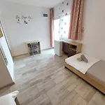 Casa Olimpia Πανσιόν